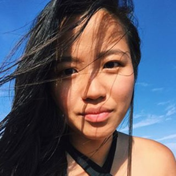 Hi there! 👋🏻 - Picture 1 of 1